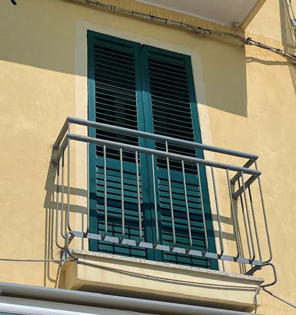 Hotel Danio Lungomare Alassio Kültér fotó
