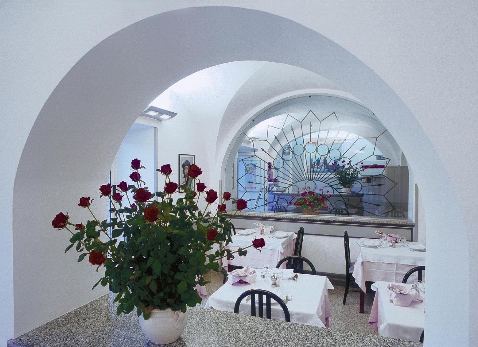 Hotel Danio Lungomare Alassio Kültér fotó